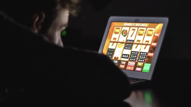 tilt American Roulette table dashboard showing spin history and account balance